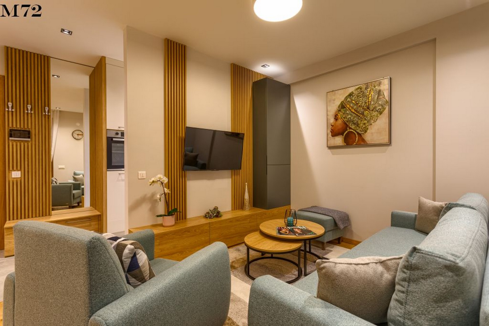 Apartment M72