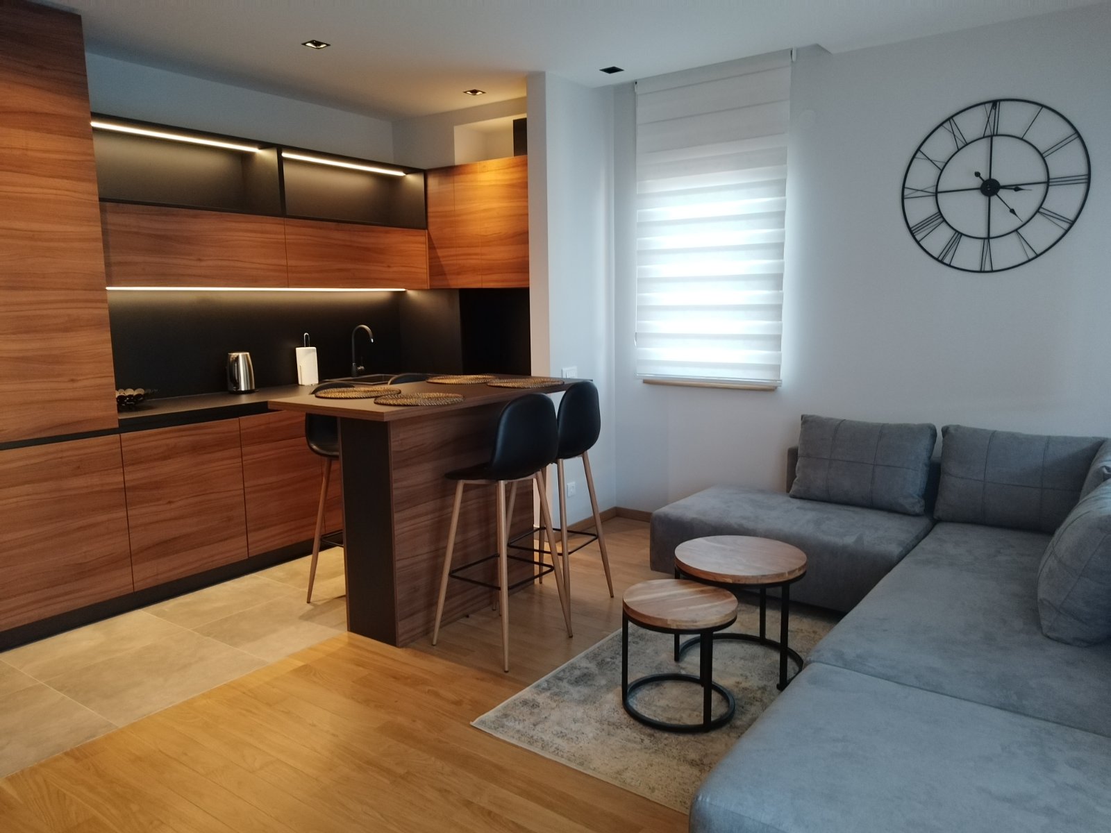 Apartment M52