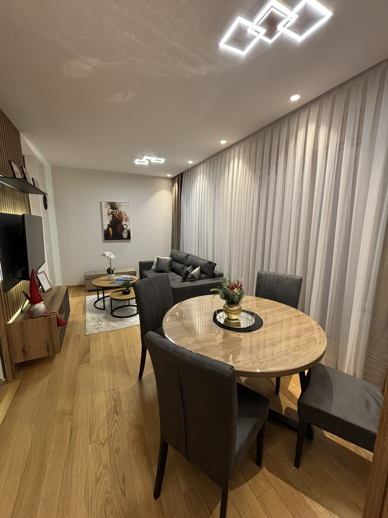 Apartment N11